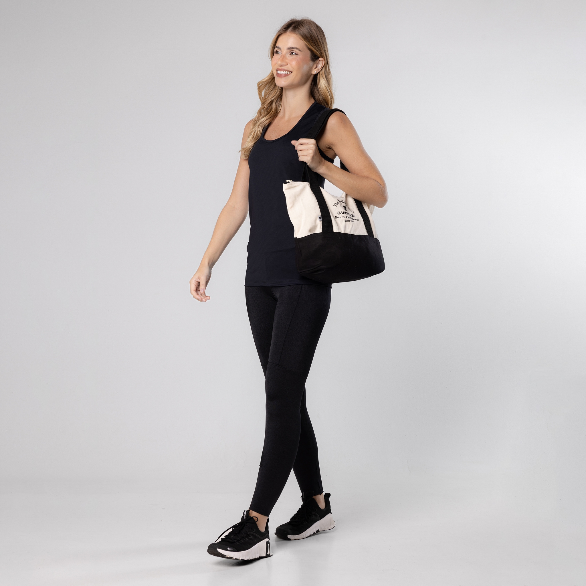 Bolsa Wellness Bordada com Zíper