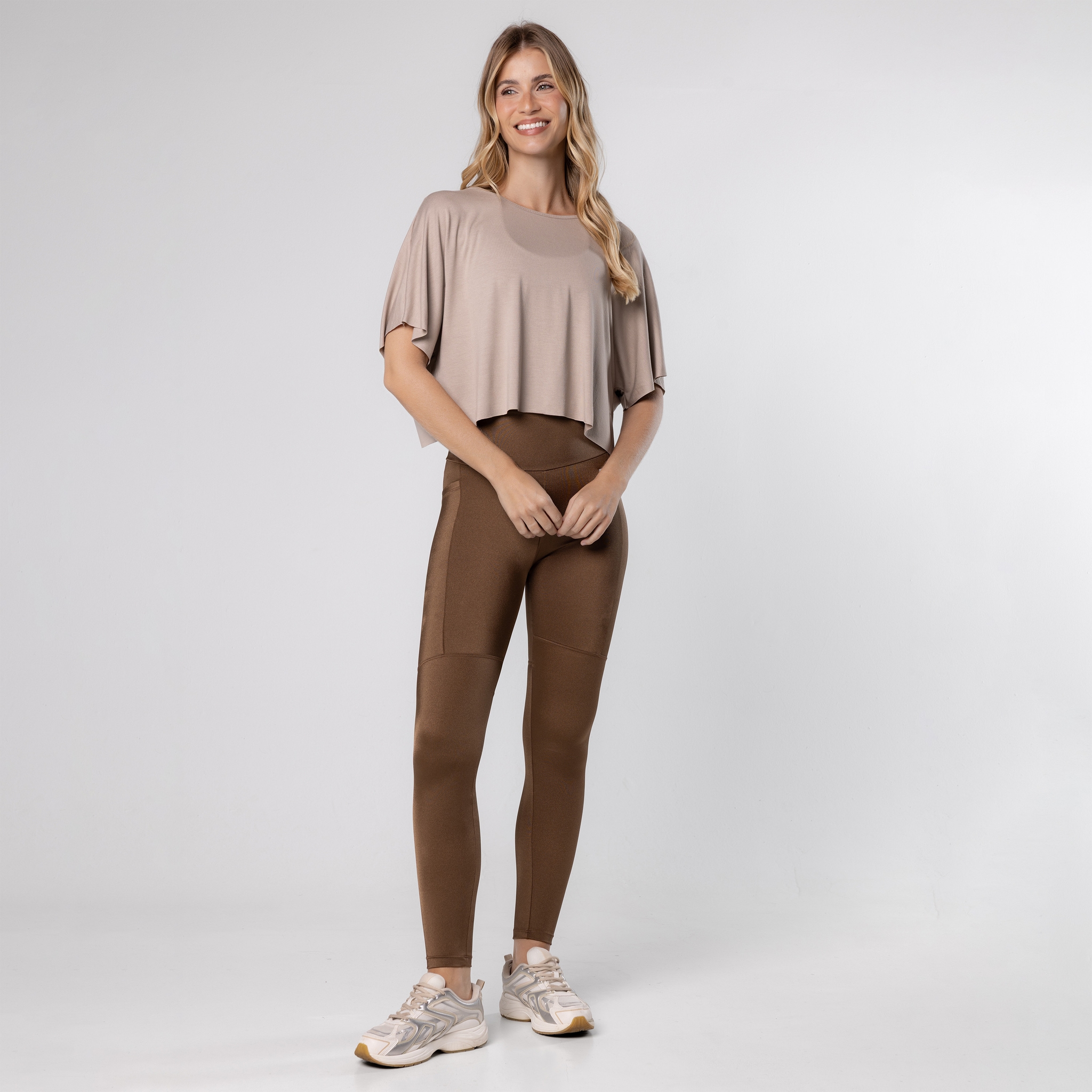 Conjunto Shine Marrom Dourado