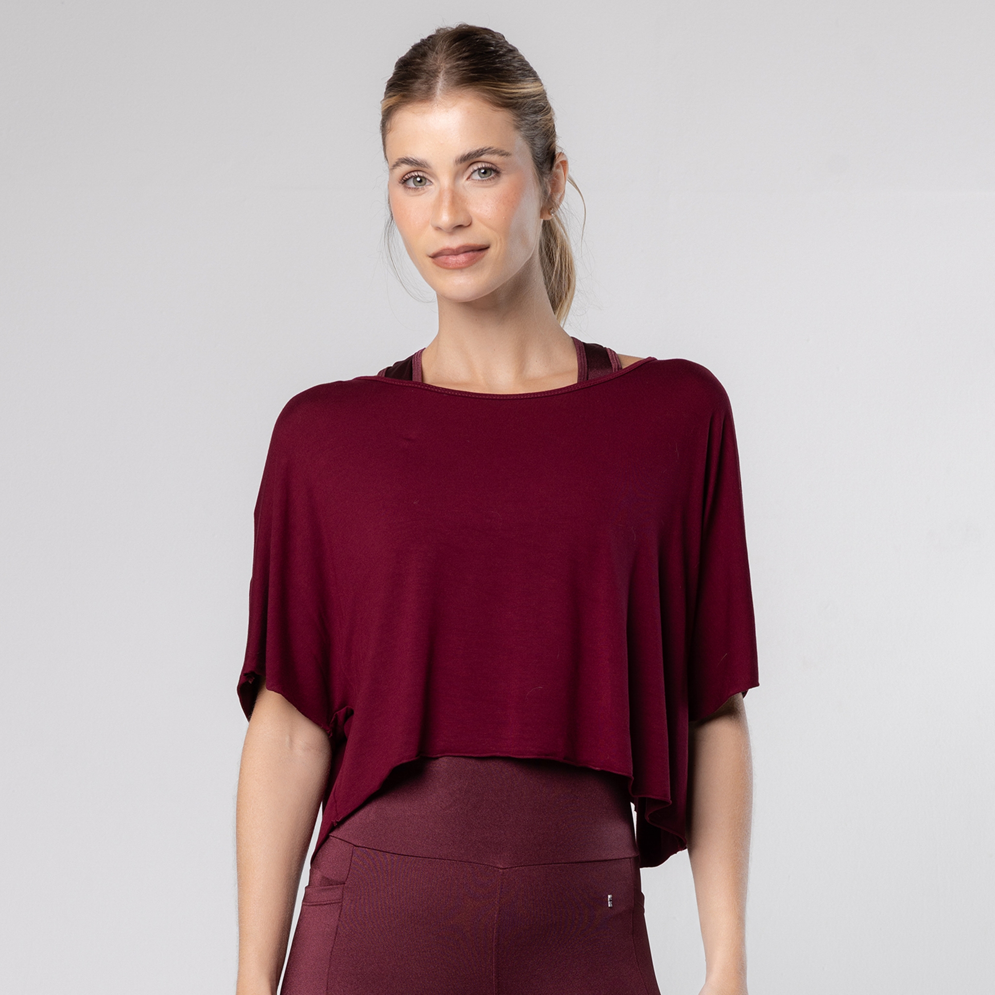 Blusa Viscose Transpassada Costas - Vinho Barolo P Blusa Viscose Transpassada Costas - Vinho Barolo P