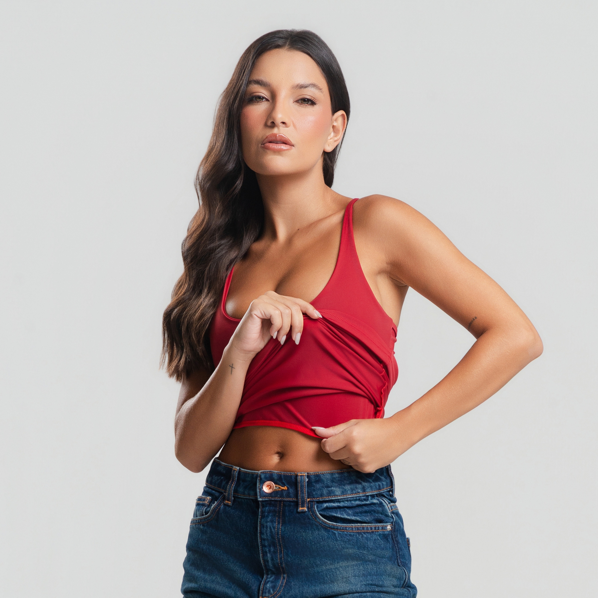 Kit 2 Blusas Regatas Modeladoras Compressão - Vermelho e Vinho